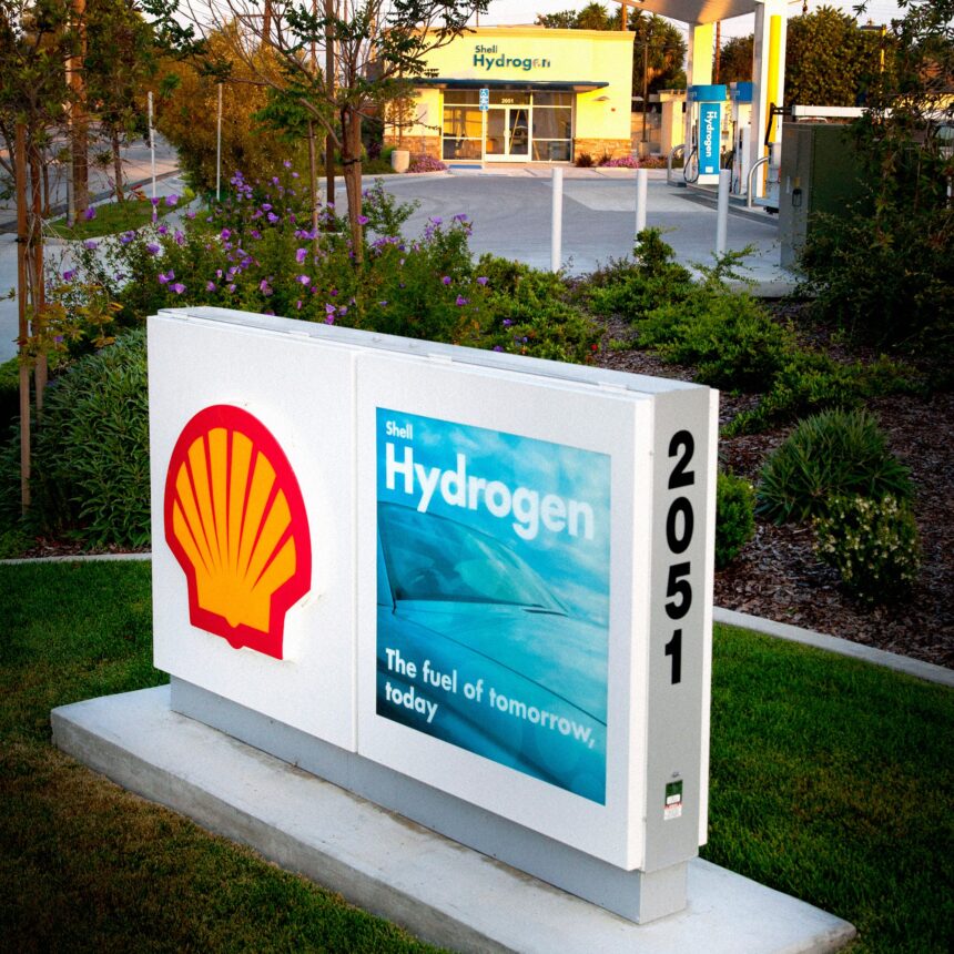 the-norwegian-company-blamed-for-california’s-hydrogen-car-woes